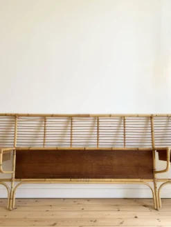 Tête de lit vintage en rotin