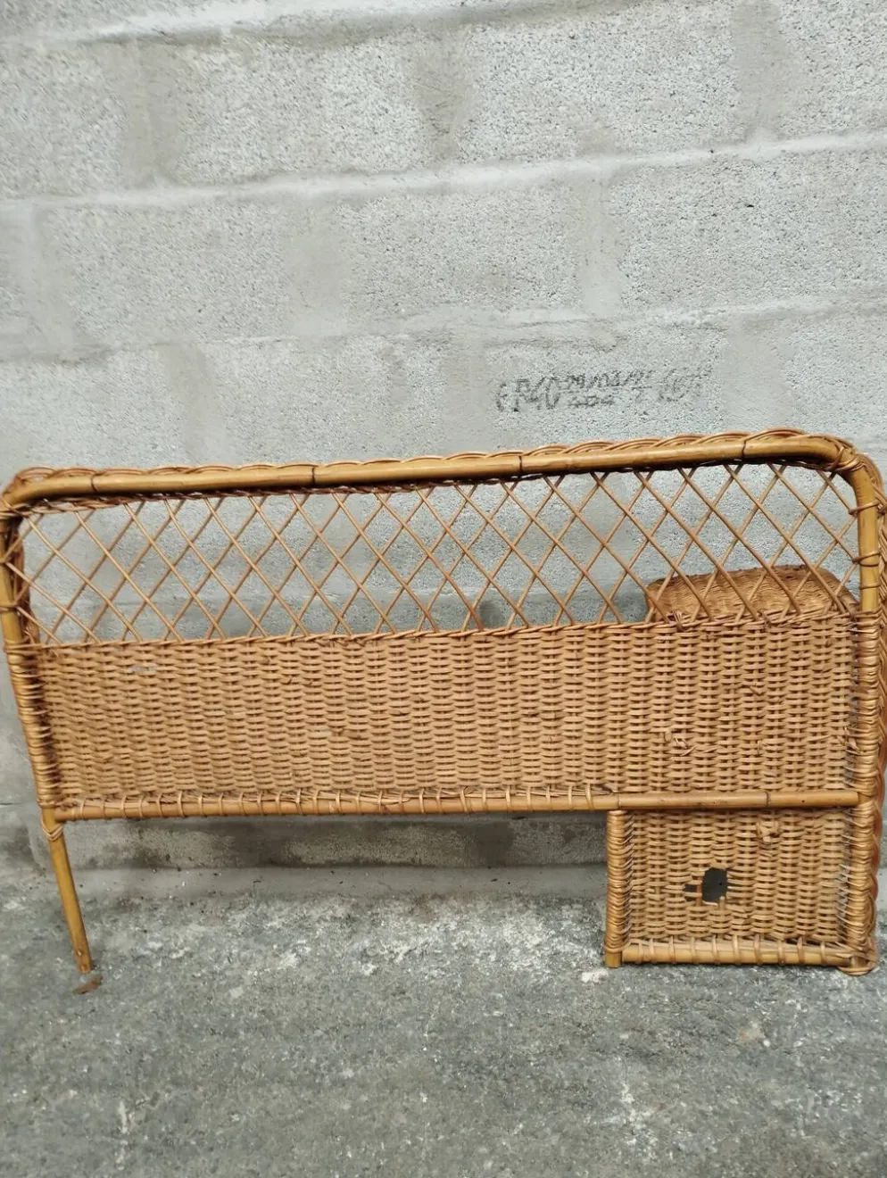 Tête de lit vintage en rotin années 50