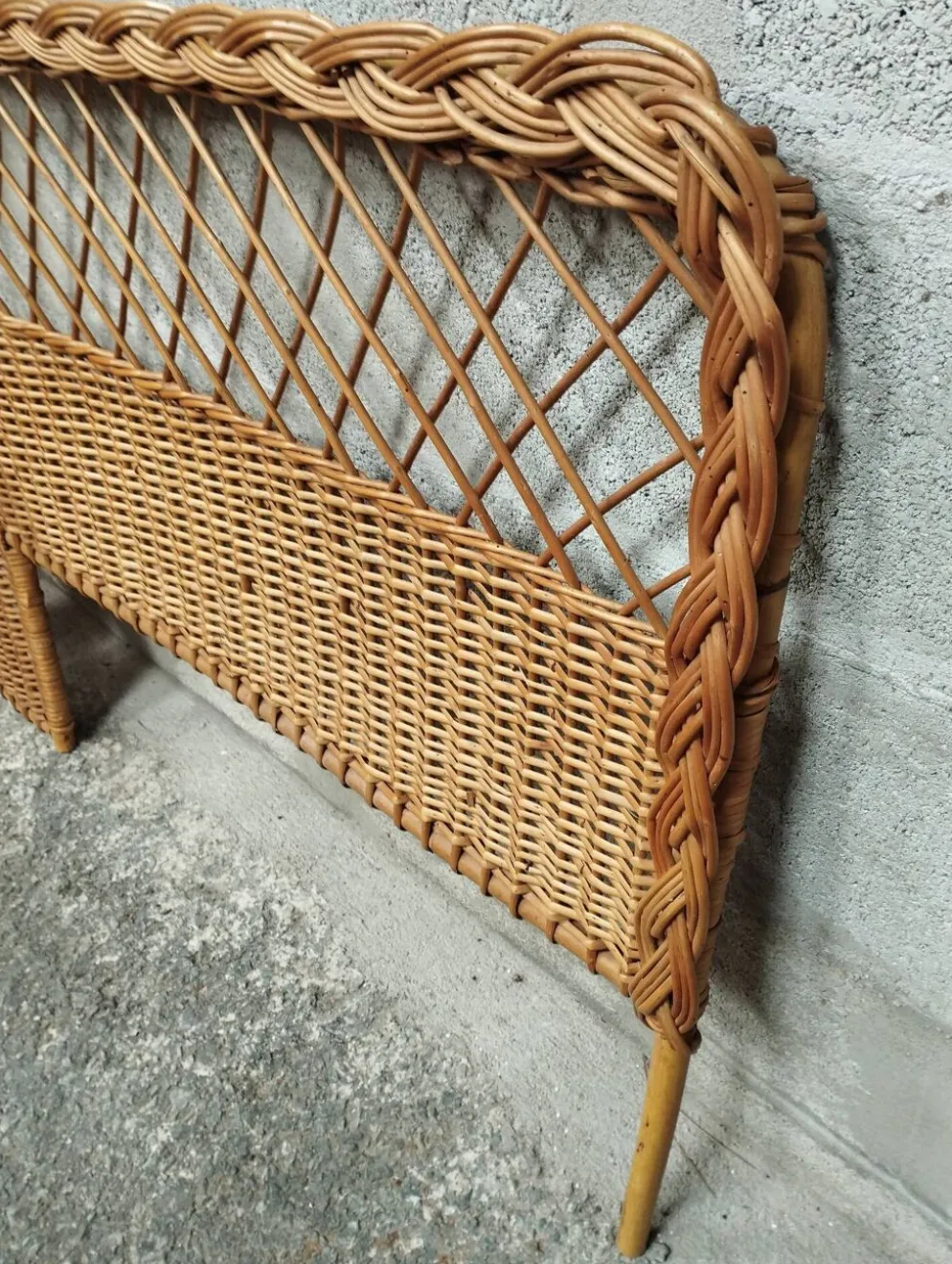 Tête de lit vintage en rotin années 50
