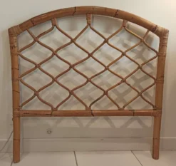Têtes de lit en rotin vintage