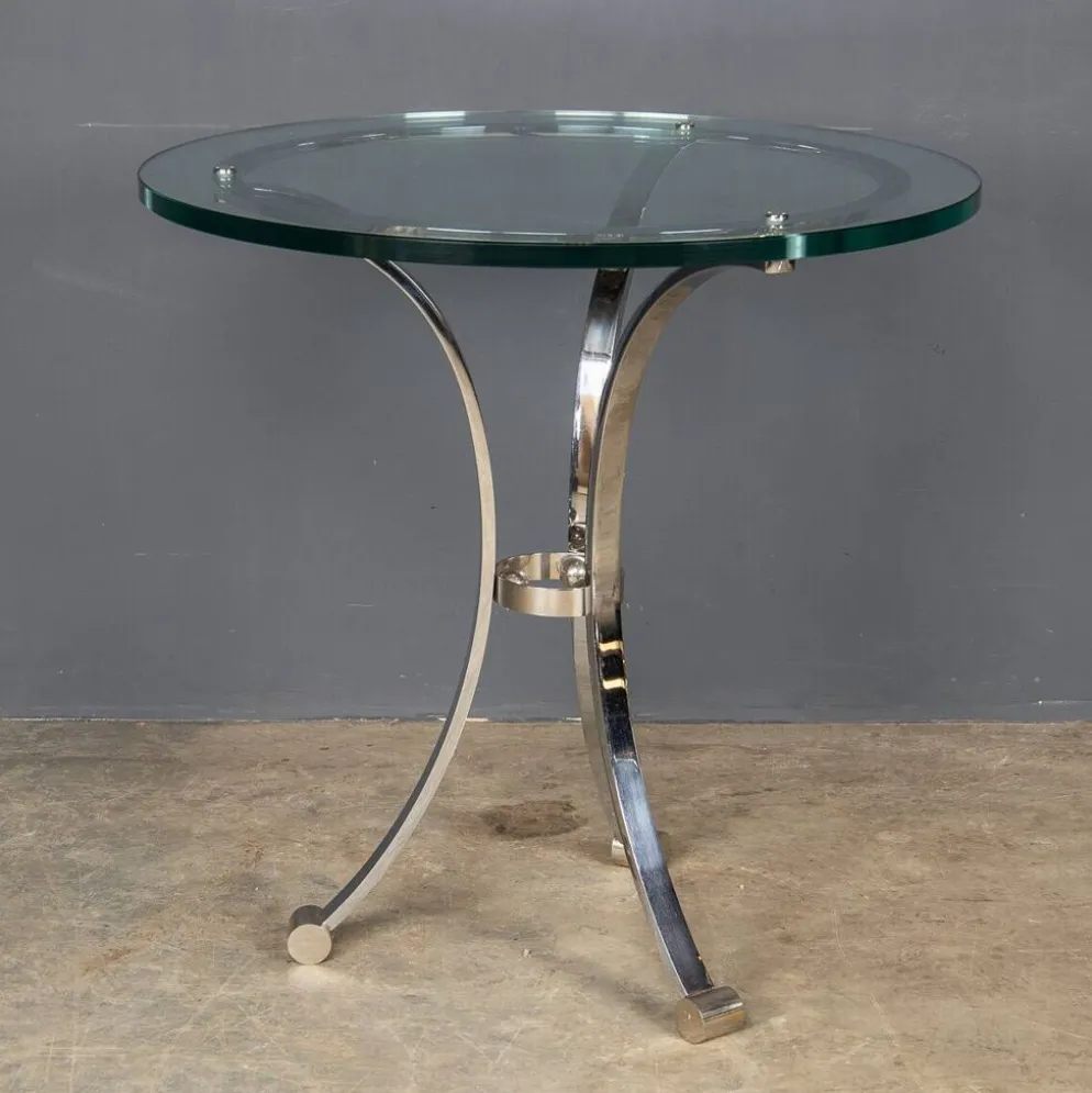 Un ensemble de quatre tables de bar de l'hôtel waldorf, new york c.1940