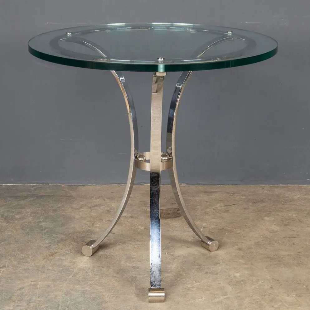 Un ensemble de quatre tables de bar de l'hôtel waldorf, new york c.1940