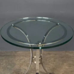 Un ensemble de quatre tables de bar de l'hôtel waldorf, new york c.1940