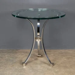 Un ensemble de quatre tables de bar de l'hôtel waldorf, new york c.1940