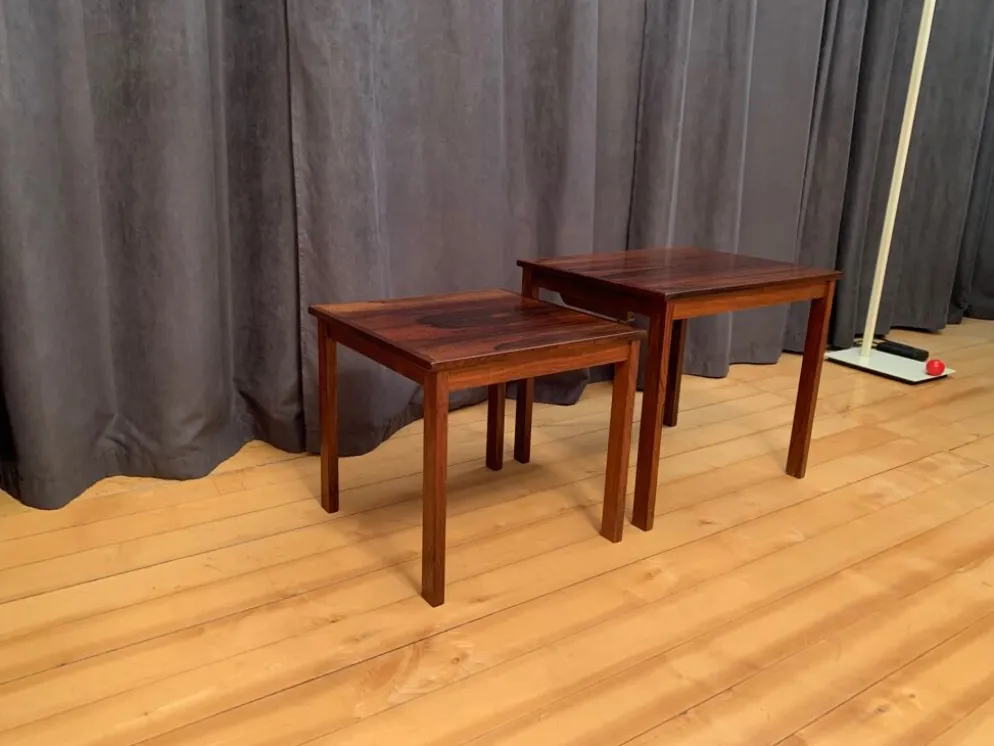 Une paire de tables d’appoint en palissandre Kvalitet Form Funktion Danemark années 1960