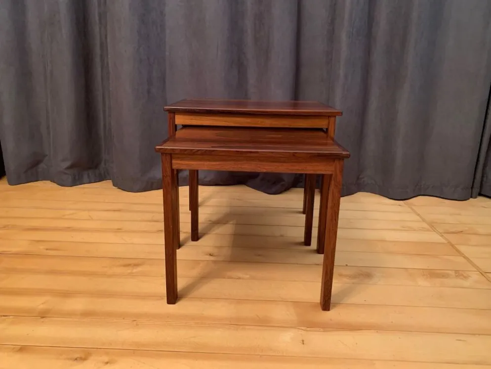 Une paire de tables d’appoint en palissandre Kvalitet Form Funktion Danemark années 1960
