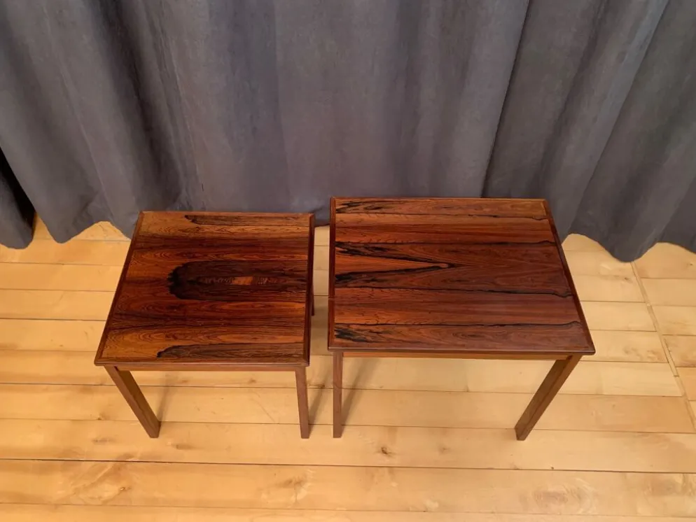 Une paire de tables d’appoint en palissandre Kvalitet Form Funktion Danemark années 1960