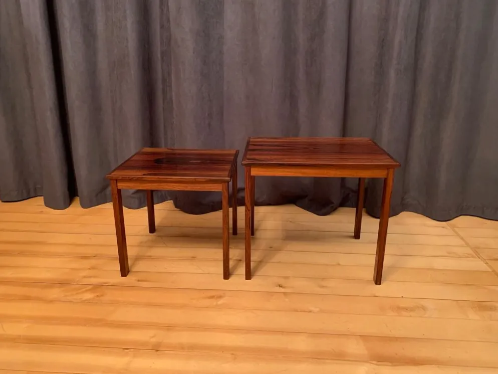 Une paire de tables d’appoint en palissandre Kvalitet Form Funktion Danemark années 1960