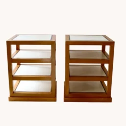 Une paire d'étagère par David Hicks (1929-1998), Angleterre,années 80.