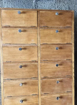 Un Meuble De Notaire / Métier Double Colonnes à Clapet (Restaurer)