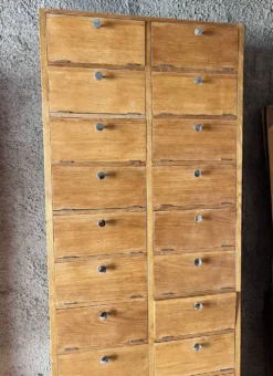 Un Meuble De Notaire / Métier Double Colonnes à Clapet (Restaurer)