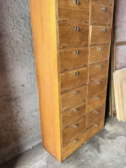 Un Meuble De Notaire / Métier Double Colonnes à Clapet (Restaurer)
