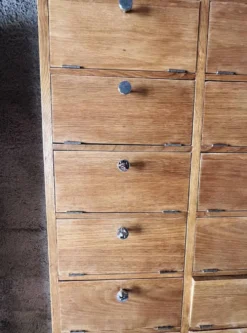 Un Meuble De Notaire / Métier Double Colonnes à Clapet (Restaurer)