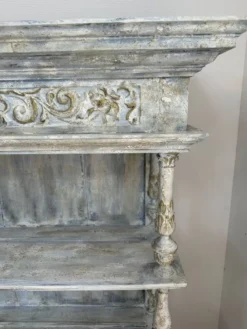 Vaisellier en noyer, XIXème s.