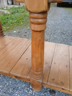 Vaisselier ancien en pin massif