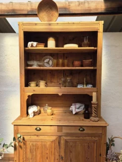 Vaisselier ancien renové