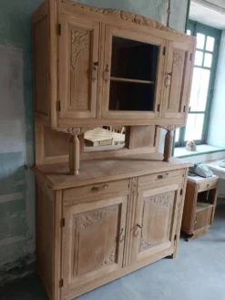 Vaisselier Art Déco rénové