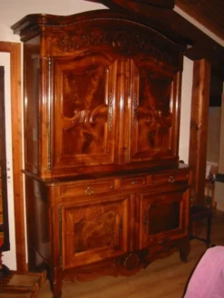 Vaisselier, buffet 2 corps
