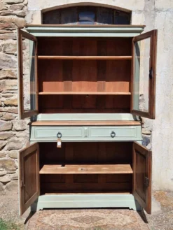 Vaisselier / buffet 2 corps vitré ancien rénové | Basile