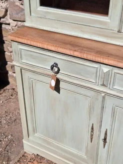 Vaisselier / buffet 2 corps vitré ancien rénové | Basile
