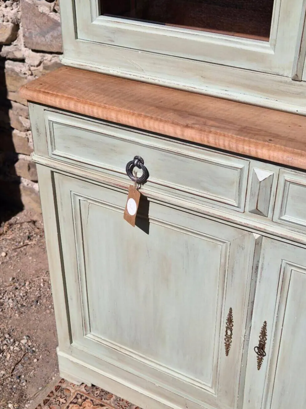 Vaisselier / buffet 2 corps vitré ancien rénové | Basile