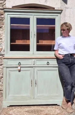 Vaisselier / buffet 2 corps vitré ancien rénové | Basile
