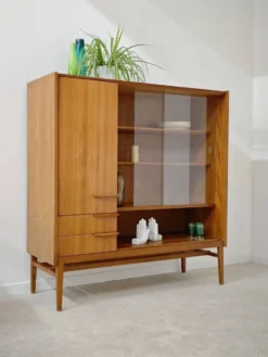 Vaisselier, buffet haut par Frantisek Mezulanik pour Up Zavody 1960