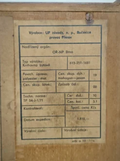 Vaisselier, buffet haut par Frantisek Mezulanik pour Up Zavody 1960