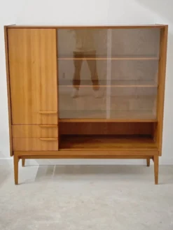 Vaisselier, buffet haut par Frantisek Mezulanik pour Up Zavody 1960