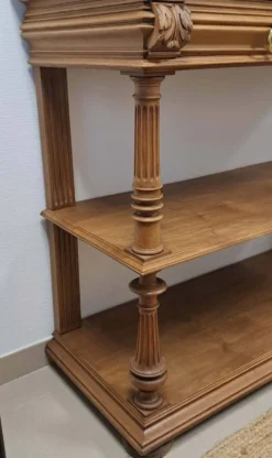 Vaisselier de style Henri II