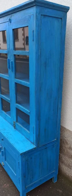 Vaisselier en bois bleu