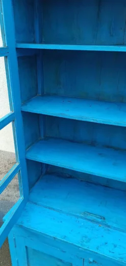 Vaisselier en bois bleu