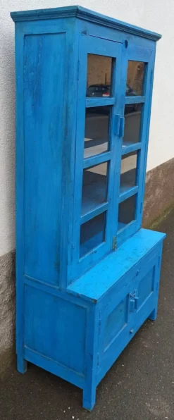 Vaisselier en bois bleu