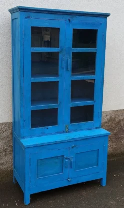 Vaisselier en bois bleu