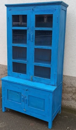Vaisselier en bois bleu
