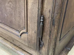 Vaisselier 3 portes du nord de la France en chêne du 18ème siècle