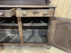 Vaisselier 3 portes du nord de la France en chêne du 18ème siècle