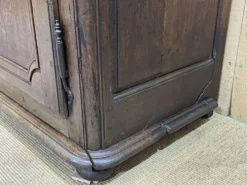 Vaisselier 3 portes du nord de la France en chêne du 18ème siècle