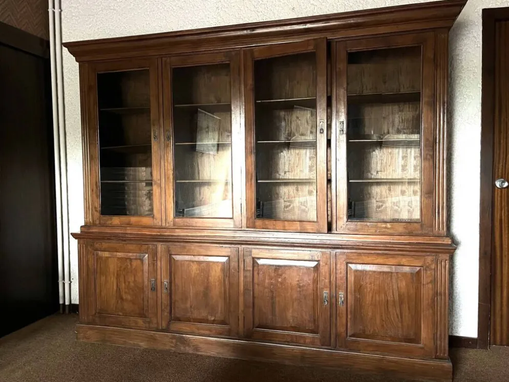 Vaisselier 8 portes 241 x 203 x 48
