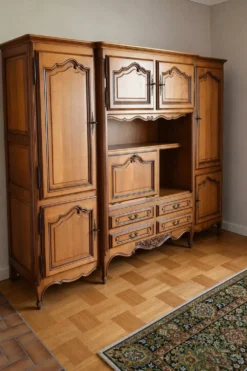 Vaisselier Regence louis XV