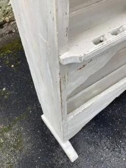 Vaisselier savoyard peint.