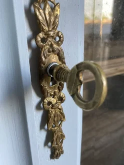 Vaisselier suspendu année 30-40