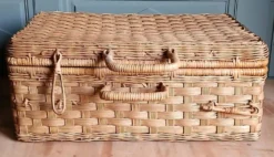 Valise en rotin, 1960