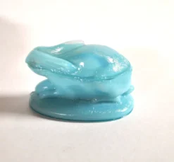 Vallerysthal boîte bonbonnière lapin lièvre pâques en opaline bleu 1900