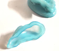 Vallerysthal boîte bonbonnière lapin lièvre pâques en opaline bleu 1900