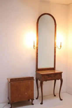 Vanité de maquillage antique avec cabinet, Tchécoslovaquie, 1920
