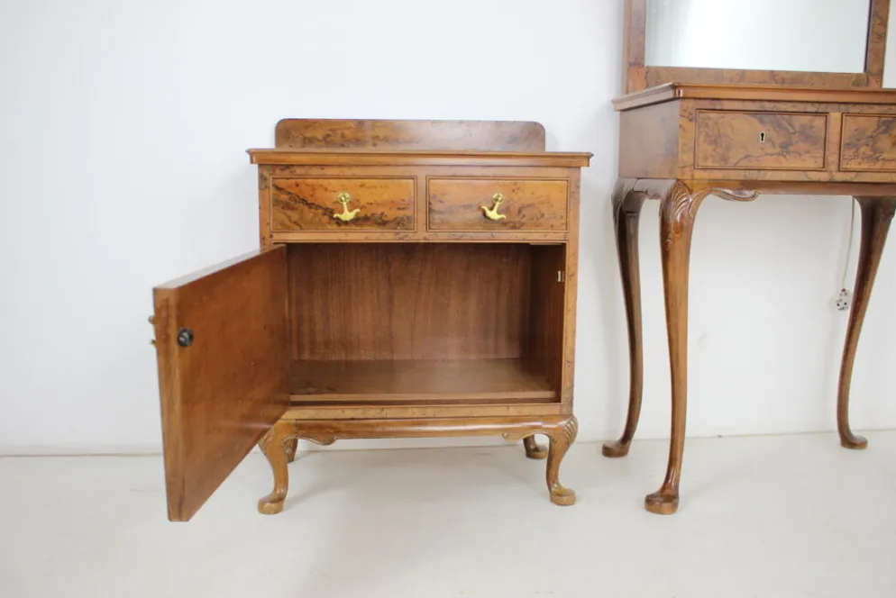 Vanité de maquillage antique avec cabinet, Tchécoslovaquie, 1920