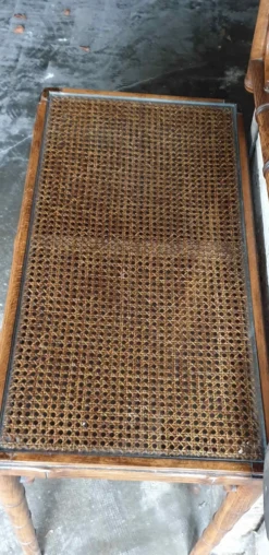 Vanité en faux bamboo avec sa glace assortie