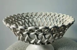 Vase ajouré en céramique tressée — Maison Pichon, Uzès (signé)