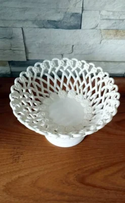 Vase ajouré en céramique tressée — Maison Pichon, Uzès (signé)
